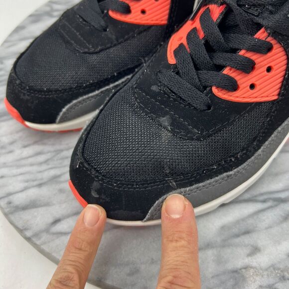 Nike Womens 8 Air Max 90 Essential 2013 Shoes Black Infrared Sneaker 537384-006 - Picture 4 of 14